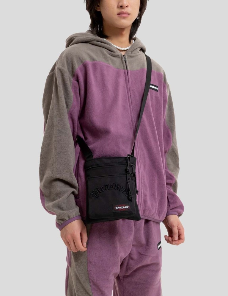 Riñonera EASTPAK x pleasures rusher black